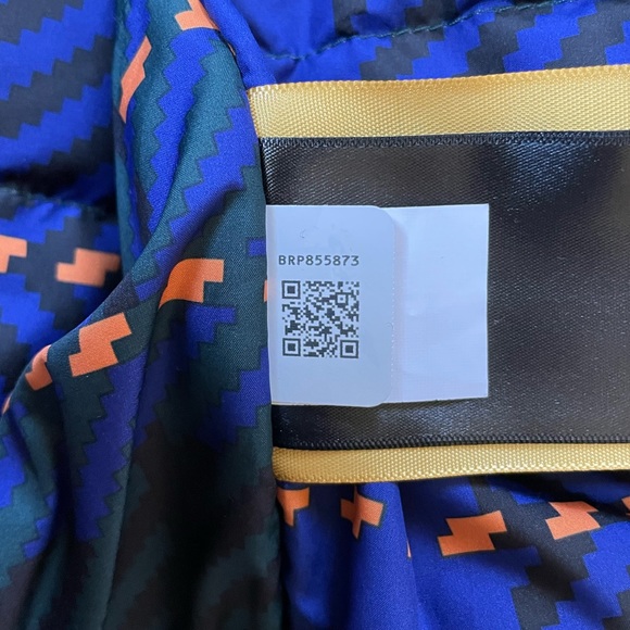 The North Face Men’s McMurdo Waterproof Parka In Ponderosa Green - Picture 9 of 10